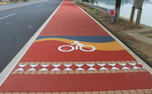 波密彩色路面解决方案：环氧地坪的新趋势